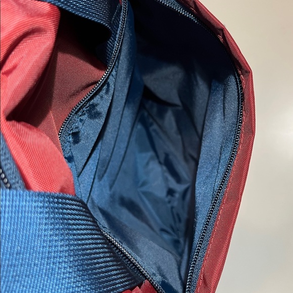 NWT Patagonia Atom Tote Pack 20L - Sequoia Red